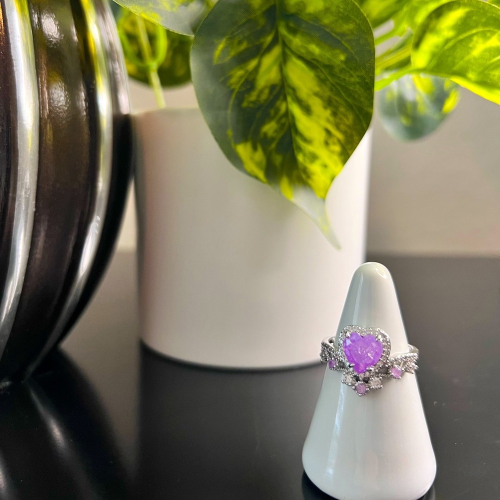 Bomb Party “Hearts on Fire” Ring Size 8